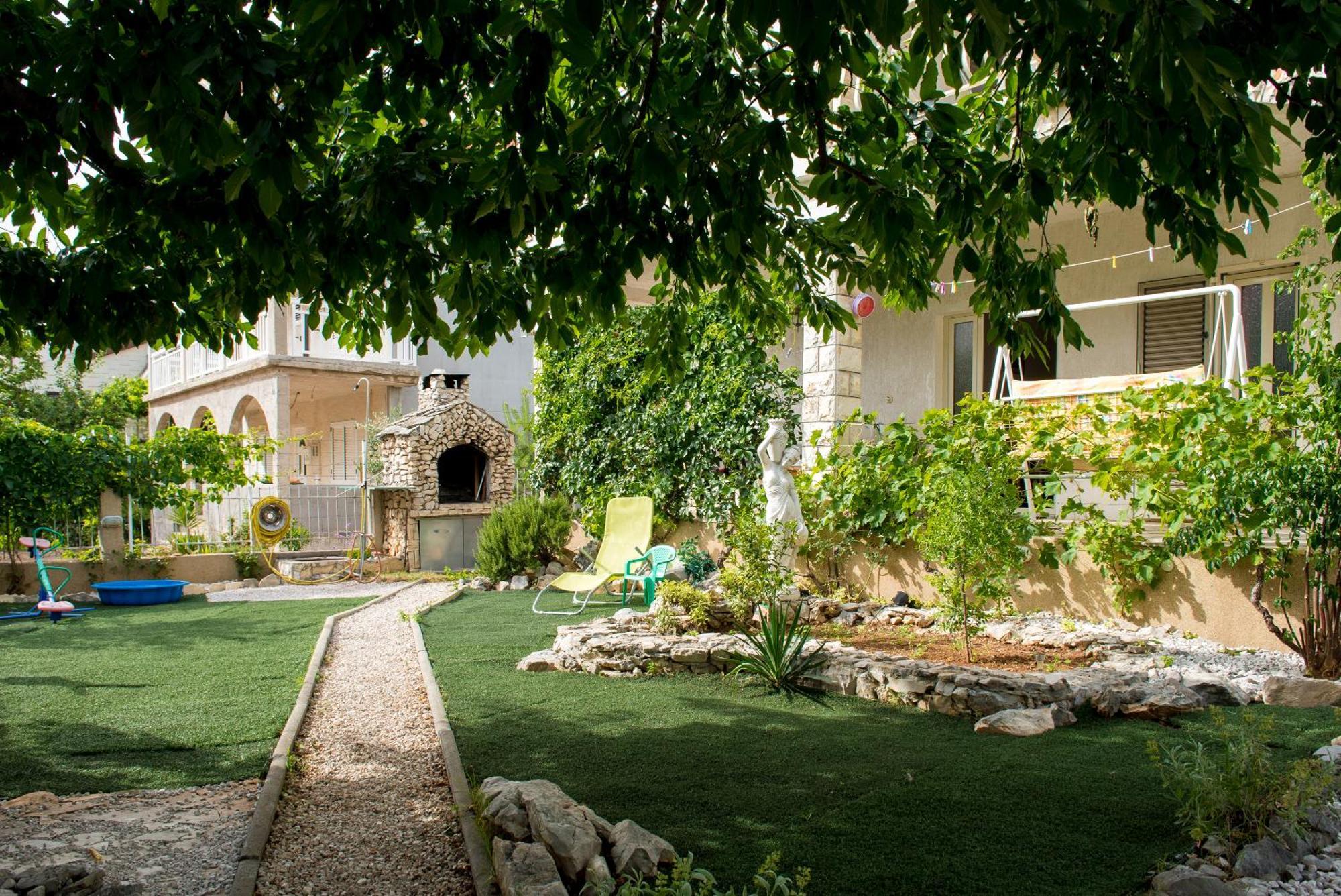 Apartments Vodice Olga Matic المظهر الخارجي الصورة