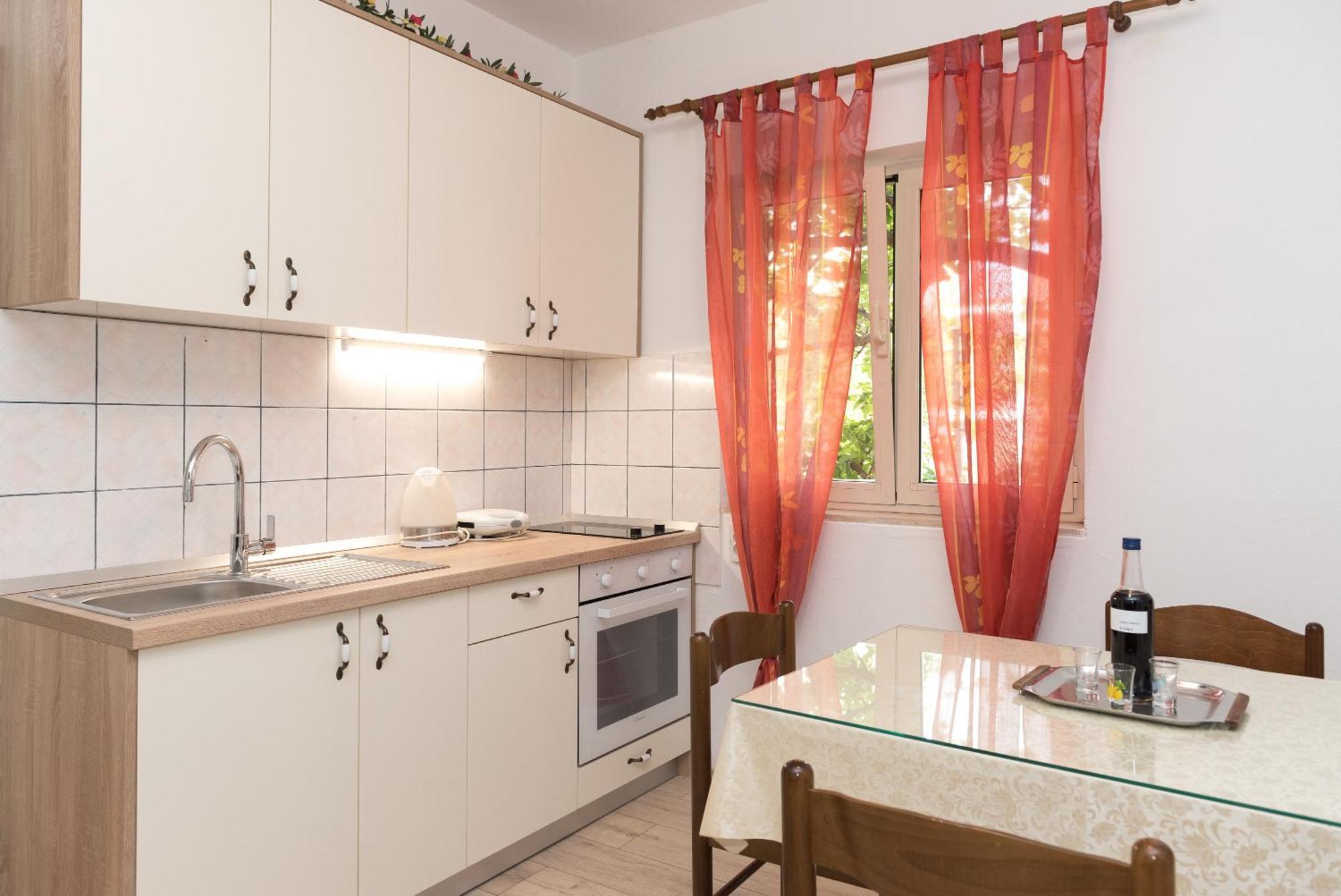 Apartments Vodice Olga Matic المظهر الخارجي الصورة