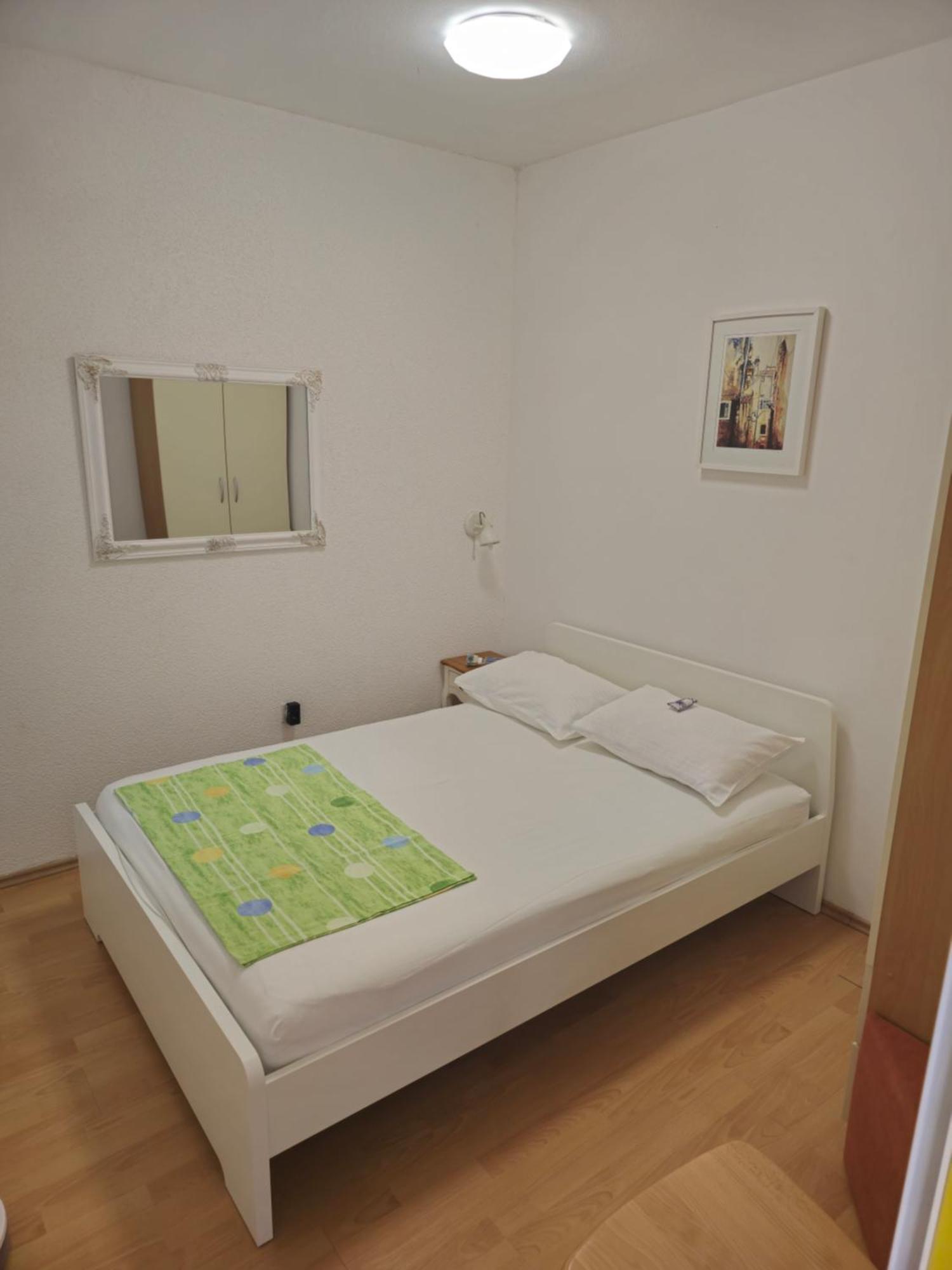 Apartments Vodice Olga Matic المظهر الخارجي الصورة