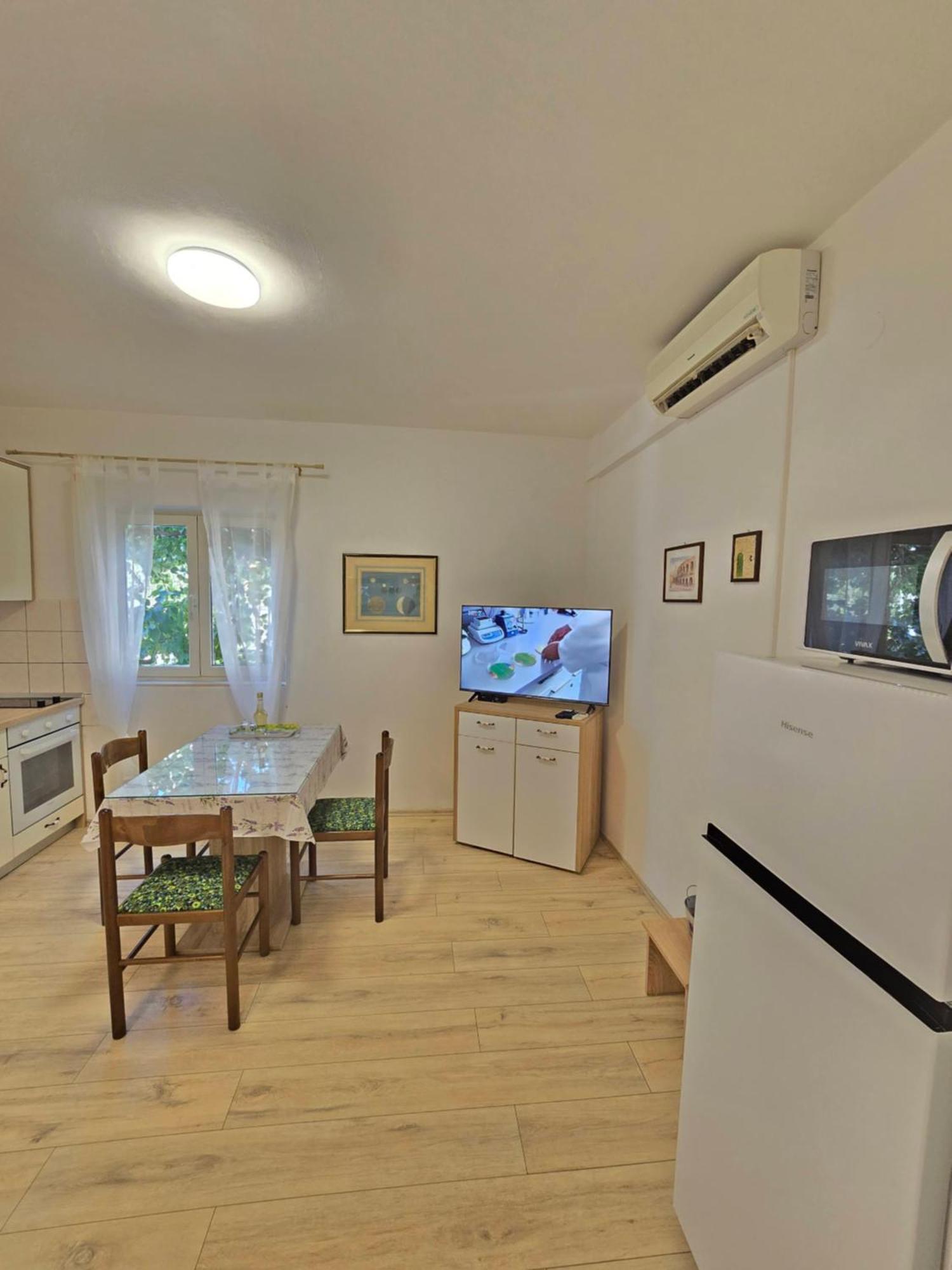 Apartments Vodice Olga Matic المظهر الخارجي الصورة